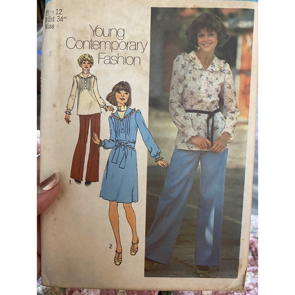 1975 Vintage Simplicity Sewing Pattern 7086 Size 12 Uncut Blouse Dress